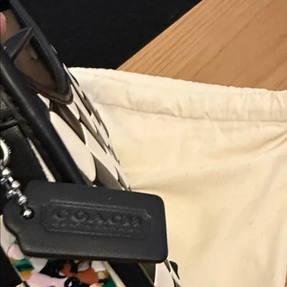 ๐ฏ Authentic Coach Black and White Checkered Women's Leather Bag. Coachtopia - Picture 14 of 14